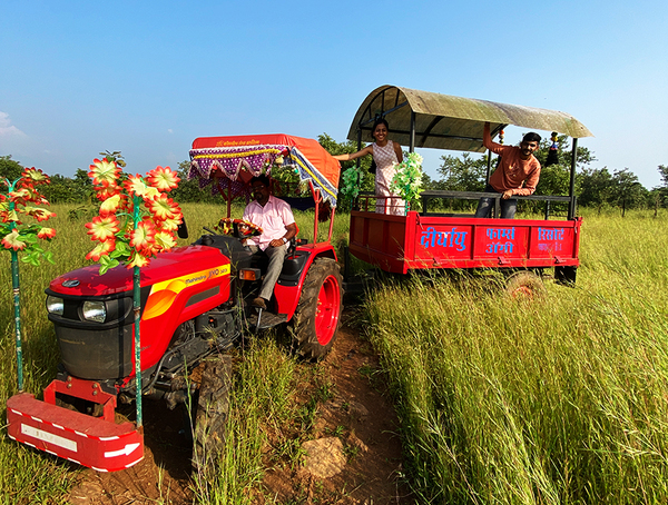 Tractor riding activities near thane